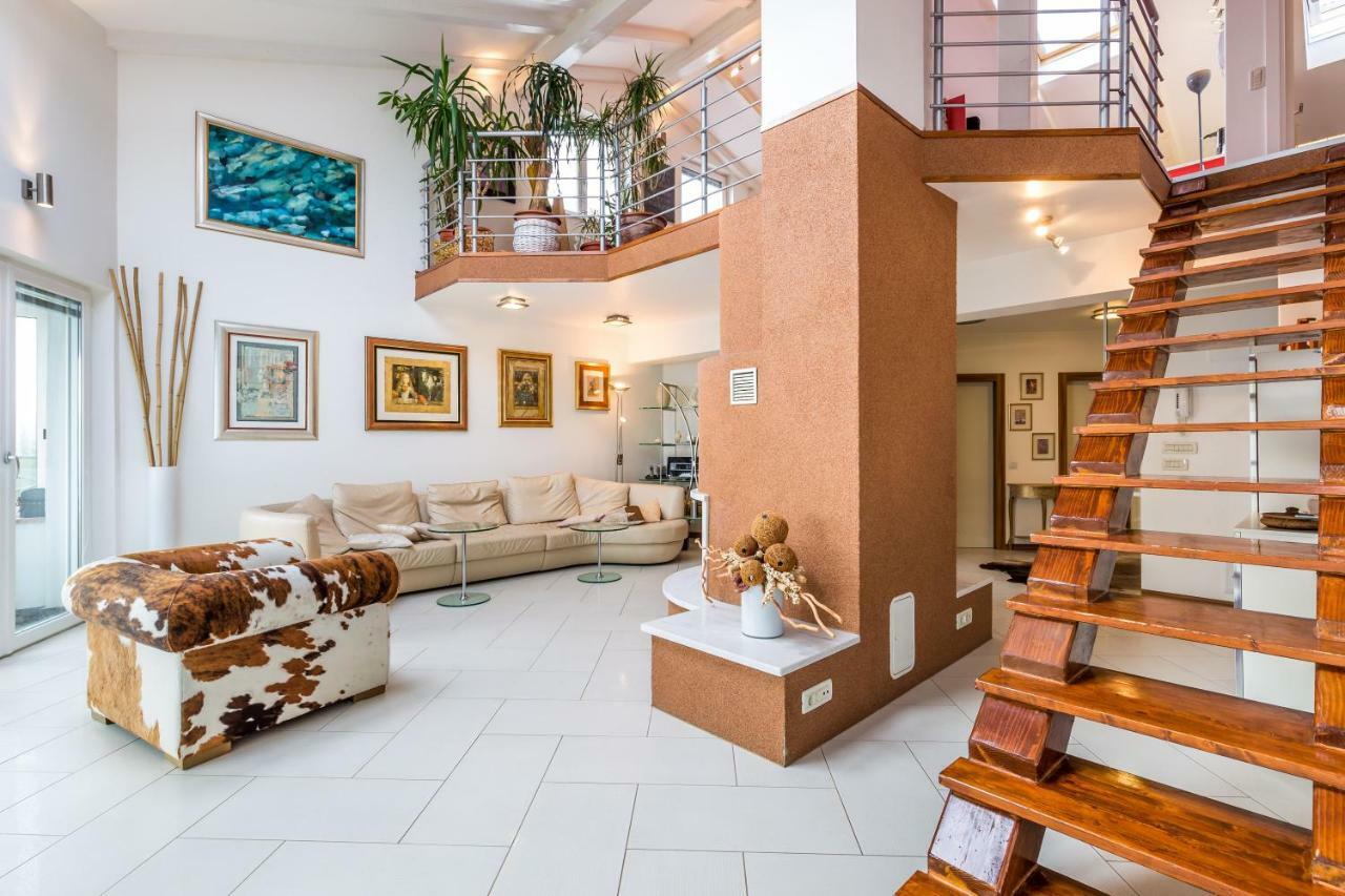 オパティヤLuxury Penthouse Prestige Near The Seaアパートメント エクステリア 写真